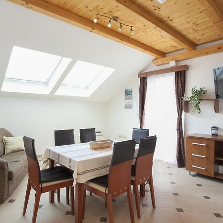 Apartments Villa Maris ルンバルダ 部屋 写真