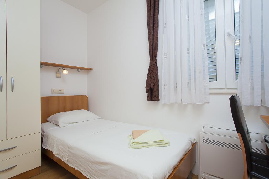 Apartments Villa Maris ルンバルダ 部屋 写真