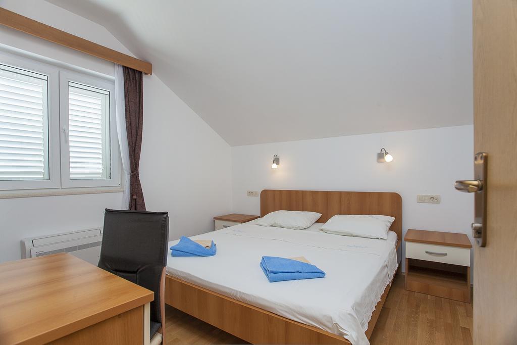 Apartments Villa Maris ルンバルダ 部屋 写真