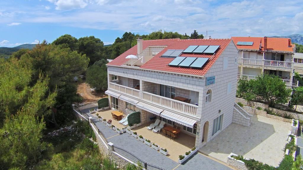 Apartments Villa Maris ルンバルダ エクステリア 写真