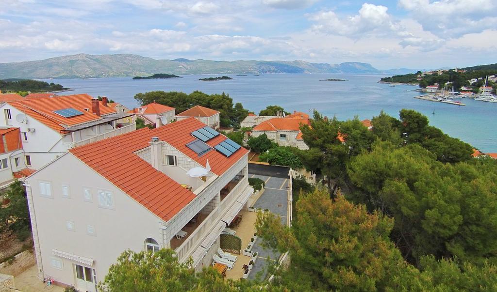 Apartments Villa Maris ルンバルダ エクステリア 写真