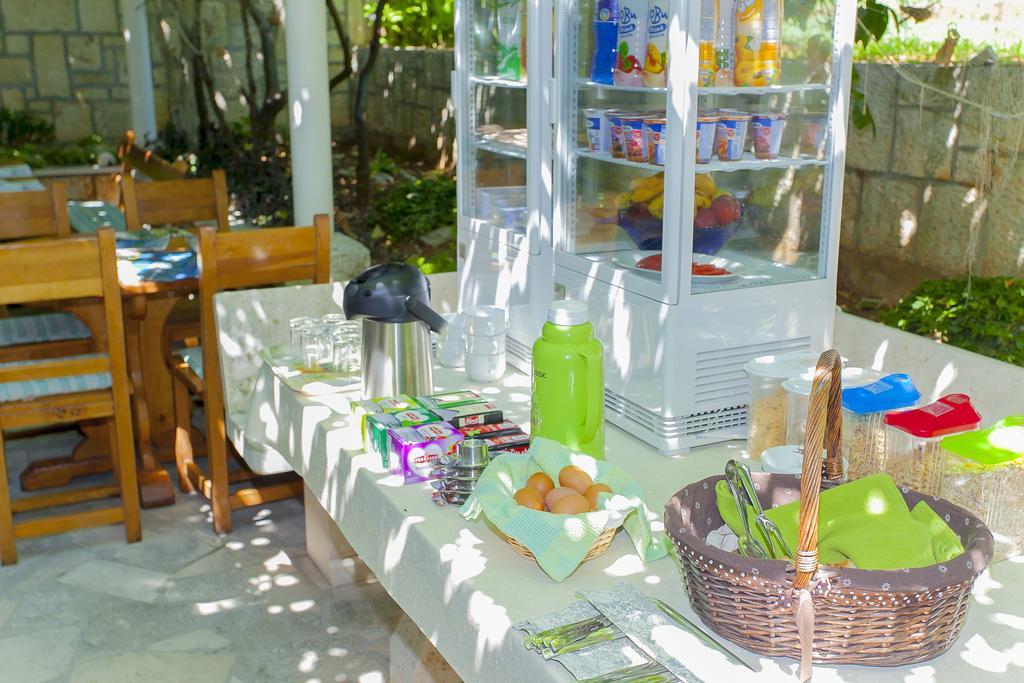 Apartments Villa Maris ルンバルダ エクステリア 写真